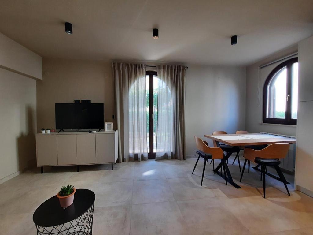 Alice Apartmán