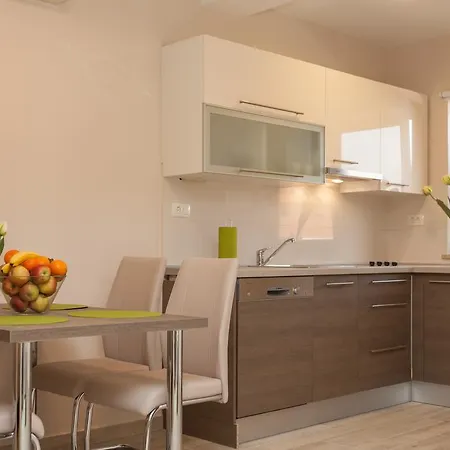 Apartments Alice Rovinj Room photo